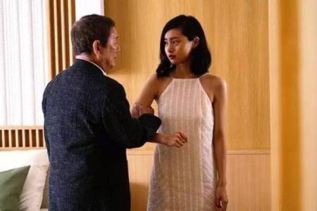 探寻《1984》中的人性迷失与希望之光