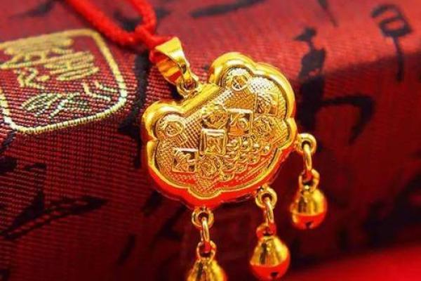 孩子的命运与成长龙年解析：2012年出生的孩子注定不凡！