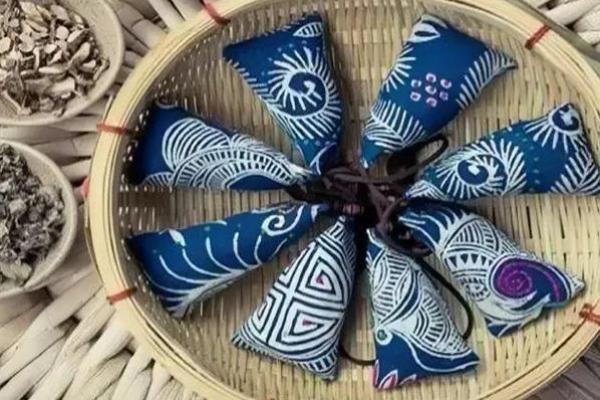 巧思细腻，成语之美：从“首尾相应”看中国传统文化的魅力