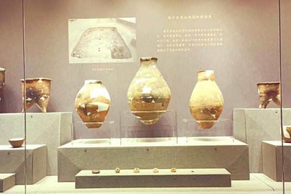 探寻山头火命的奥秘：五行的喜与配合