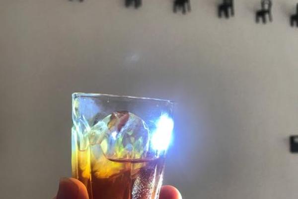 以命换命的十年:探讨生命的意义与珍贵 以命换命的十年:探讨生命的意义与珍贵