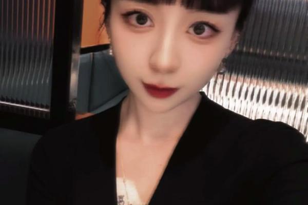 1995属猪女孩的命运解析与人生指南