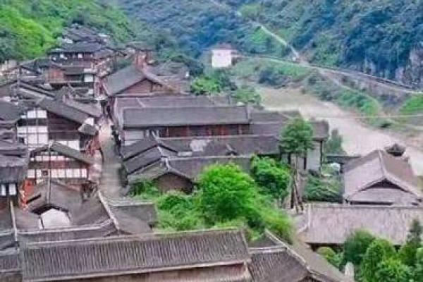 探秘1935年：这一年背后的命理故事与人生启示