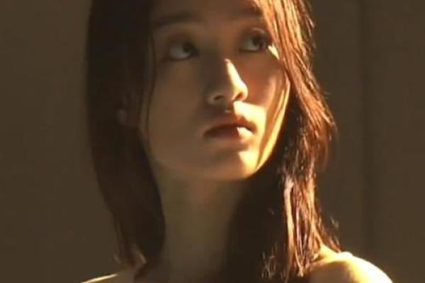 1937年的命运与选择：探索人生的关键时刻