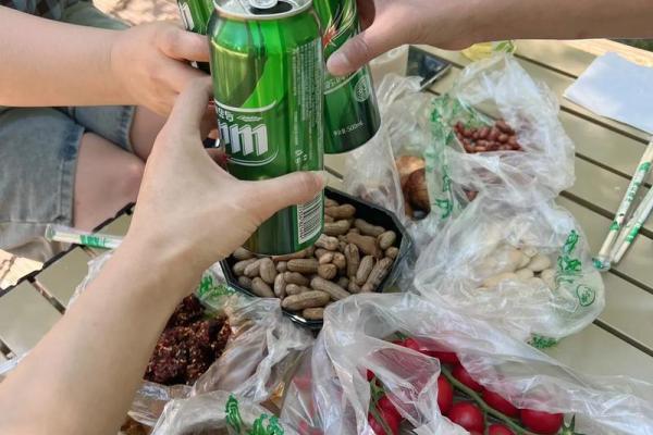 命运的囚徒：为什么越信命的人越信命？