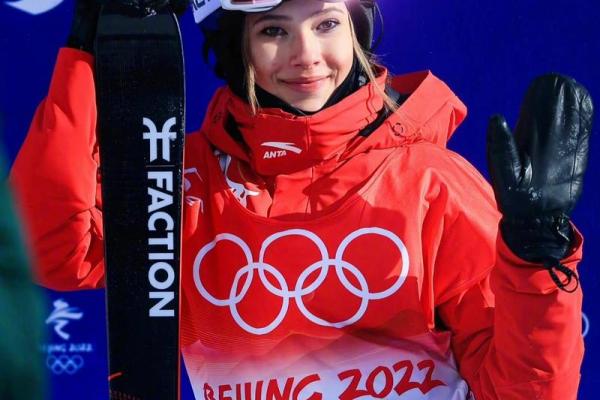 2001年8月9日出生的命运与性格解析