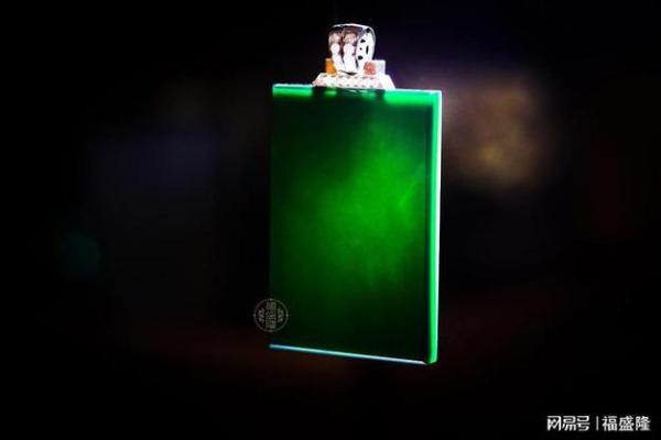 探讨林木命理，揭示适合佩戴的玉石颜色和意义