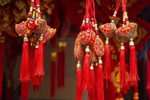 2011年十二生肖之运:命中藏金,岁末将至的财富转机 2011年十二生肖之运:命中藏金,岁末将至的财富转机