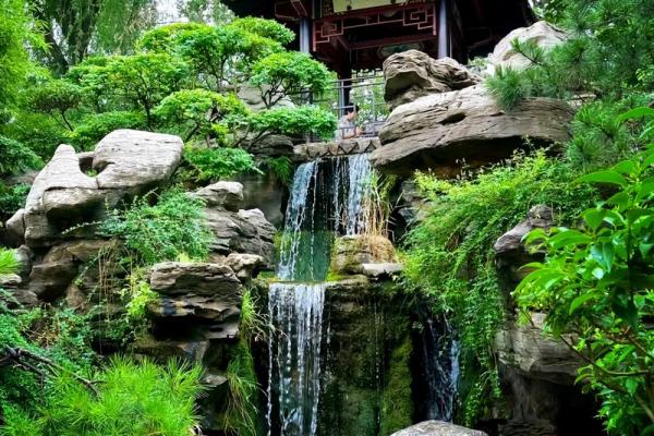 探秘女命泉水命的奥妙与人生启示