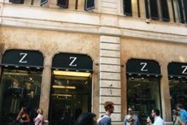 大林木命与坎水命的相辅相成：命理中的和谐之美