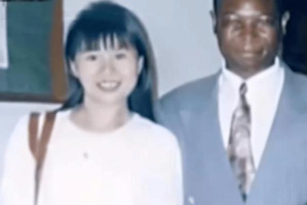 1996年：一种独特命运的诞生与演变