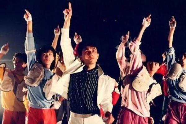 1996年:一种独特命运的诞生与演变 1996年:一种独特命运的诞生与演变