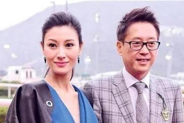 霹雳火命的干妈选择:如何找到合适的命理助力者? 霹雳火命的干妈选择:如何找到合适的命理助力者?