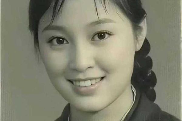 1983：一个命运交错的年份与未来的启示