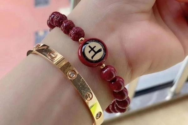 火命与木命人士的首饰搭配指南：提升运势的理想选择！