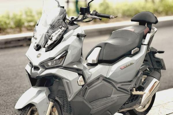 解密六两二女命格：她们的独特命运与潜力探寻