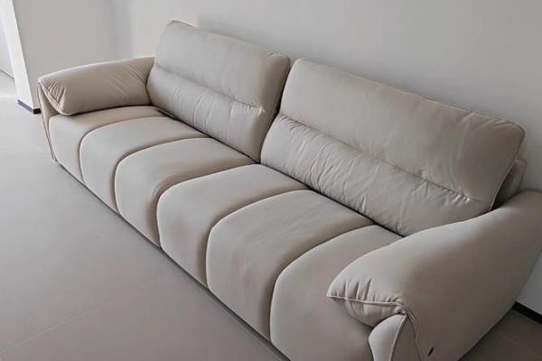 大林木命者的最佳沙发选择：优雅与舒适的完美结合