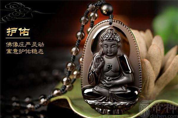 1983年属猪的人命理解析：智慧与富贵的象征