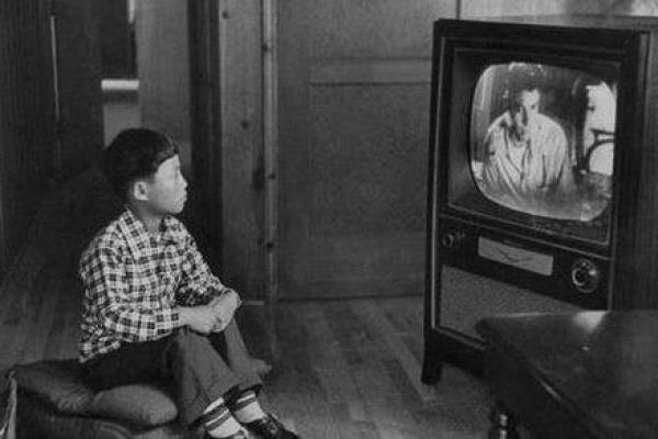 1945年的命运：战后的新生与希望