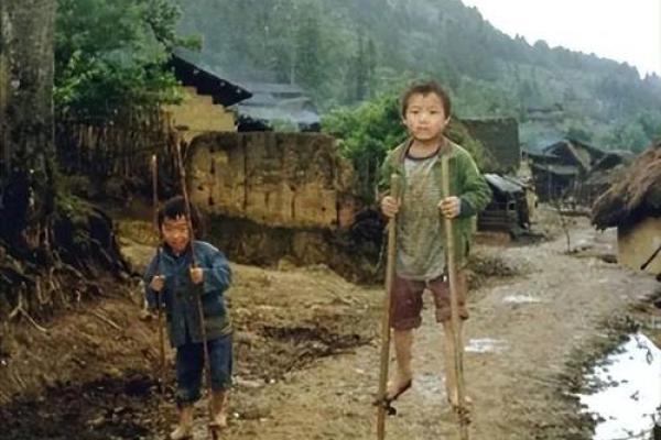 1960年的回忆:一个时代的记忆与启示 1960年的回忆:一个时代的记忆与启示