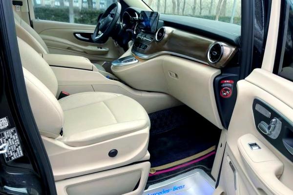 2022年属什么命：探秘虎年人马到成功的秘笈与特质