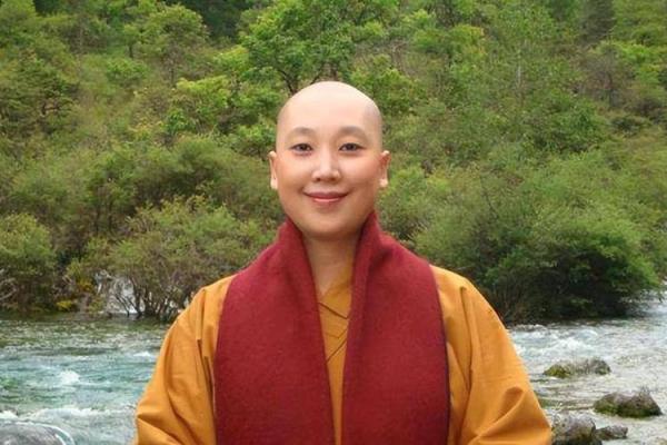 命运与事业：从成语“造命”看人生的转变历程