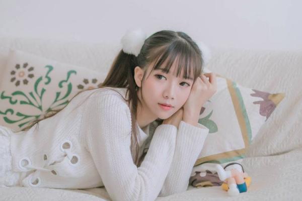 1945年生肖与命运的精彩解析:揭秘甲蛇人的独特人生 1945年生肖与命运的精彩解析:揭秘甲蛇人的独特人生