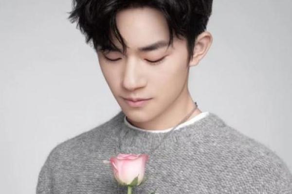 壬午日女命的独特魅力与上等命之道 壬午日女命的独特魅力与上等命之道