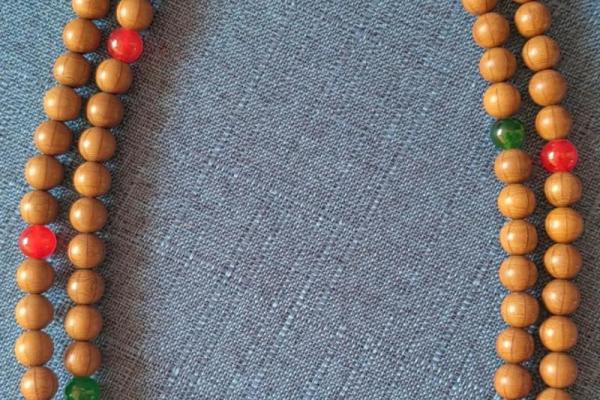 探寻属鼠的木命：智慧与灵动的生命之旅