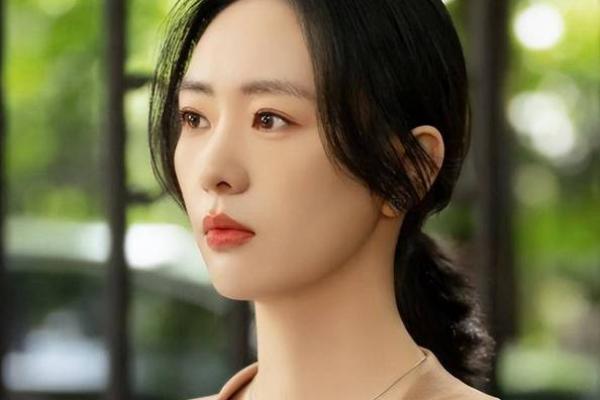 土旺性强的男命解析：命中的厚重与坚韧