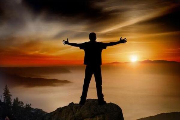 天生血热的人命运解析:热情与挑战并存的人生旅程 天生血热的人命运解析:热情与挑战并存的人生旅程