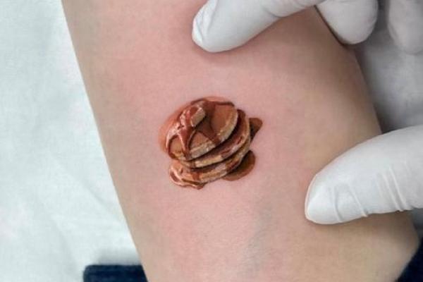 天河水命:适合的纹身设计与寓意解析 天河水命:适合的纹身设计与寓意解析