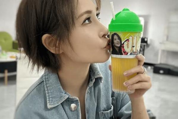 解密玉兔之命:透视命格与人生的巧妙联系 解密玉兔之命:透视命格与人生的巧妙联系