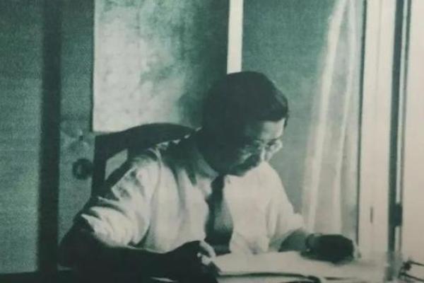 1962年命运中的缺失与重生之旅