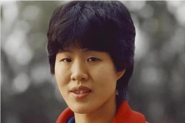 1973年出生女性的命运与人生之旅探秘