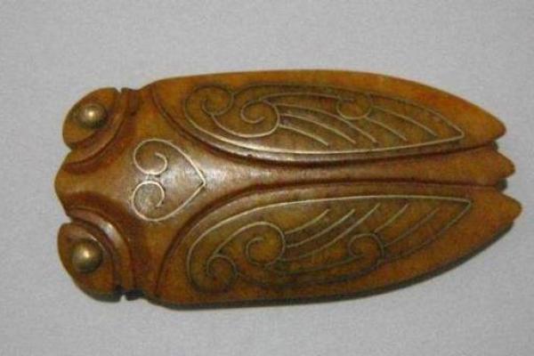 土命缺水，如何选择合适的佩戴物品？