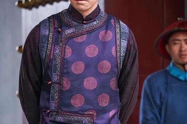 命运之年：从成语看人生的起伏与转折