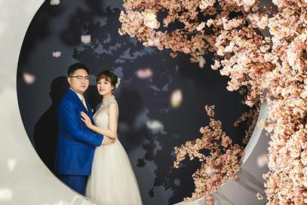 金命夫妻最佳宝宝命理选择，助力家庭幸福美满！