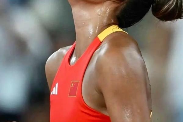 孤官无辅女命：独立、坚韧与智慧的女性命运探究