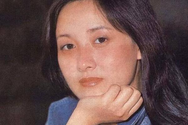 揭开2000年神秘面纱：命运之年如何影响我们的人生轨迹