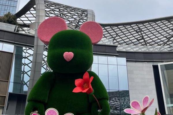 命里带红花的动物:那些代表好运和吉祥的生灵 命里带红花的动物:那些代表好运和吉祥的生灵