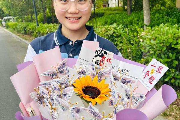 探索2010鼠年：命理与生活的完美结合