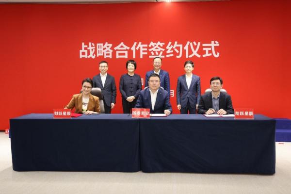 城头土命与哪些命格携手共财的妙趣探讨 城头土命与哪些命格携手共财的妙趣探讨