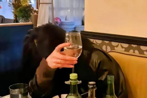 探索1973年命运之轮：那一年改变了多少人的生活