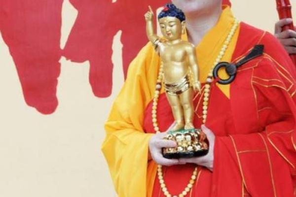 命中注定：这几种人不适合佩戴金饰的秘密