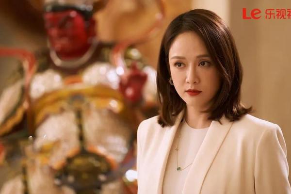 女命中的偏差与其人生轨迹的深刻联系