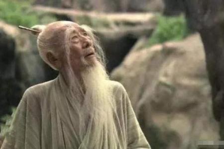 38岁属狗人的命运解析：踏实与机遇的平衡之道