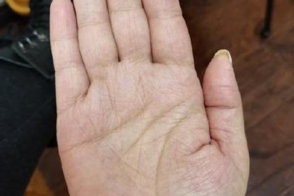 探秘手纹：揭示女人命运与美丽的奇妙联系