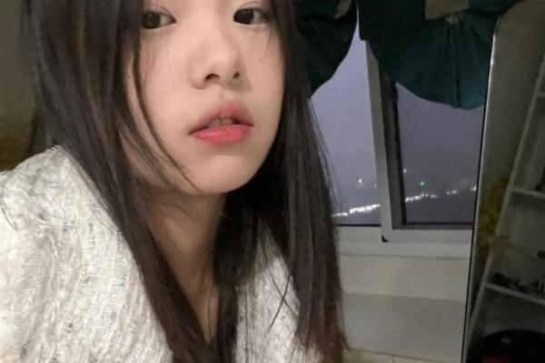 女人冬月十六生日命运解析：她的独特个性与未来走向
