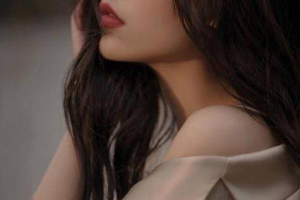 2014年出生女孩的命运解析：她们的优势与挑战